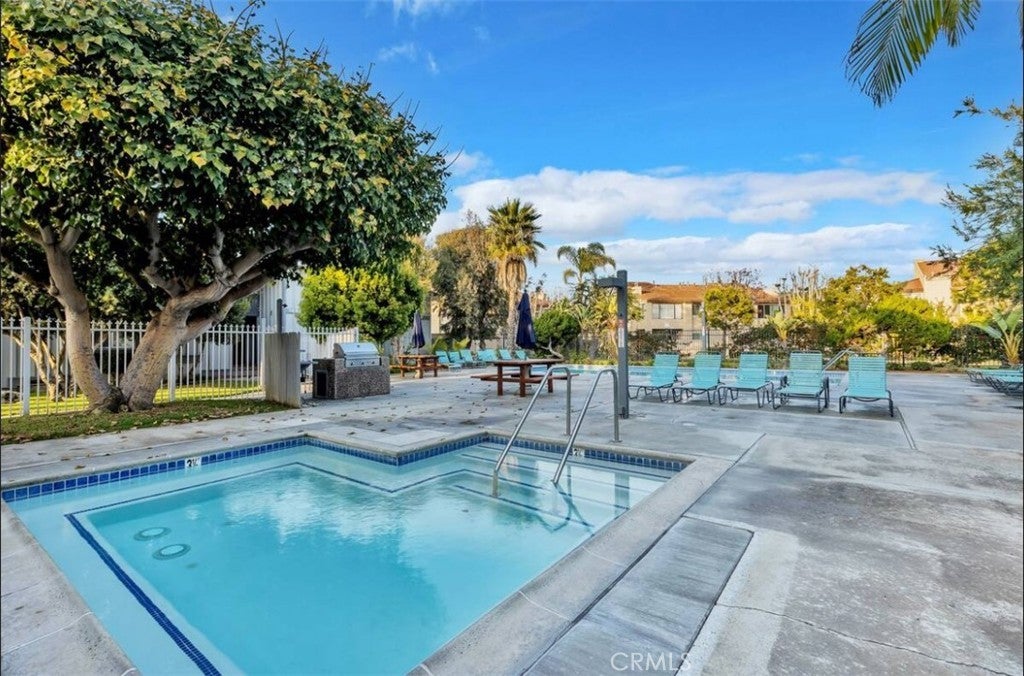 Photo of Listing #OC25185145