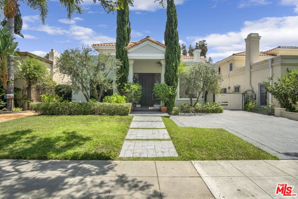 Photo of Listing #25579371