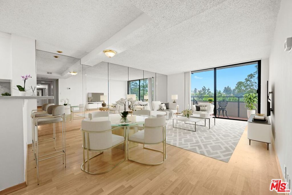 Photo of Listing #25577297