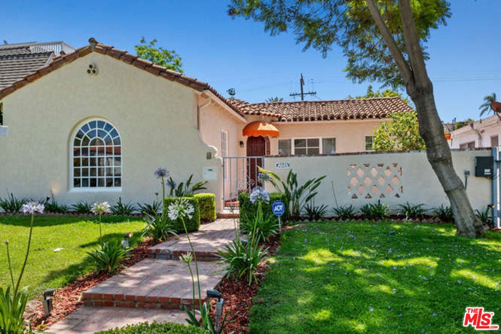 Photo of Listing #25578537