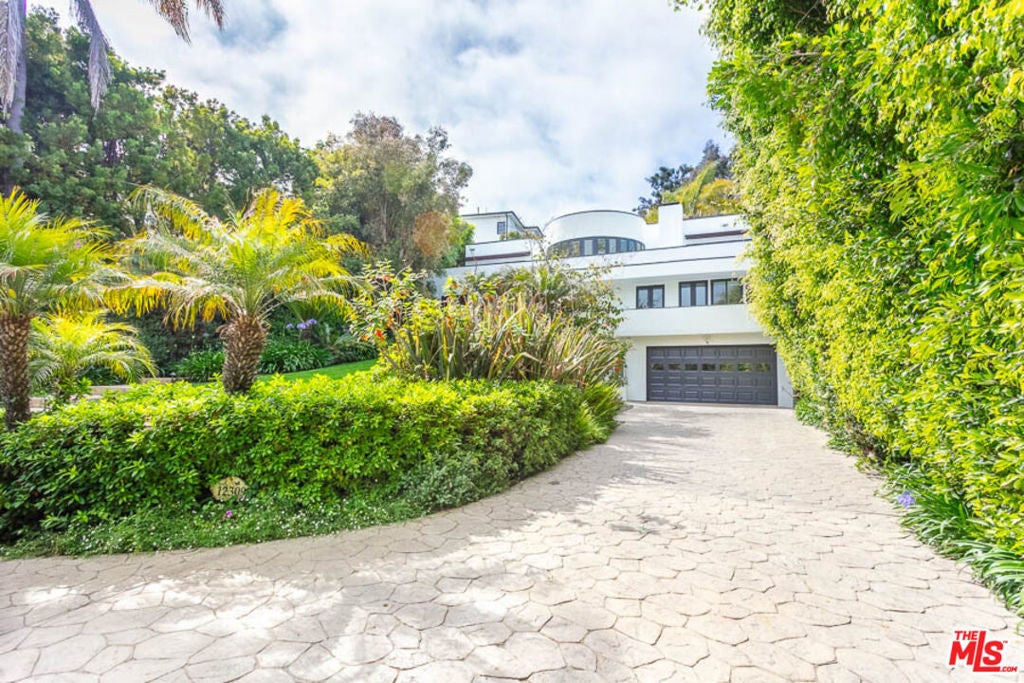 Photo of Listing #25578541