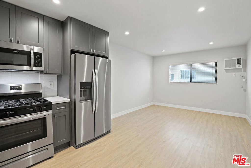 Photo of Listing #25579923