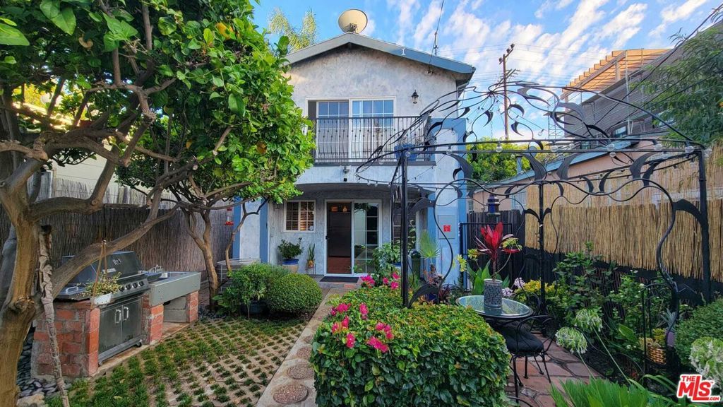 Photo of Listing #25580003