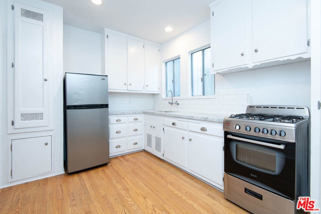 Photo of Listing #25580237