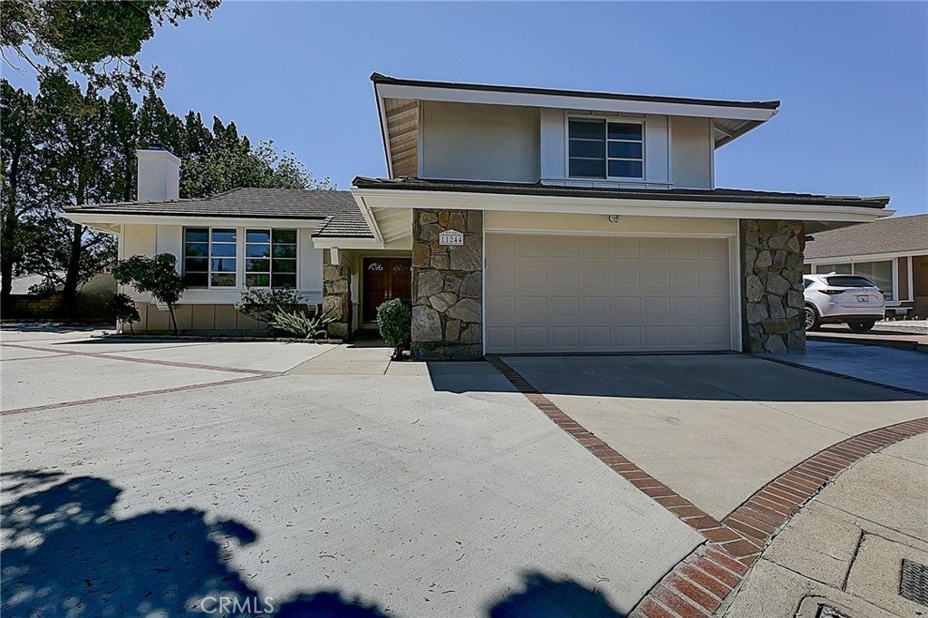 Photo of Listing #SR25186522