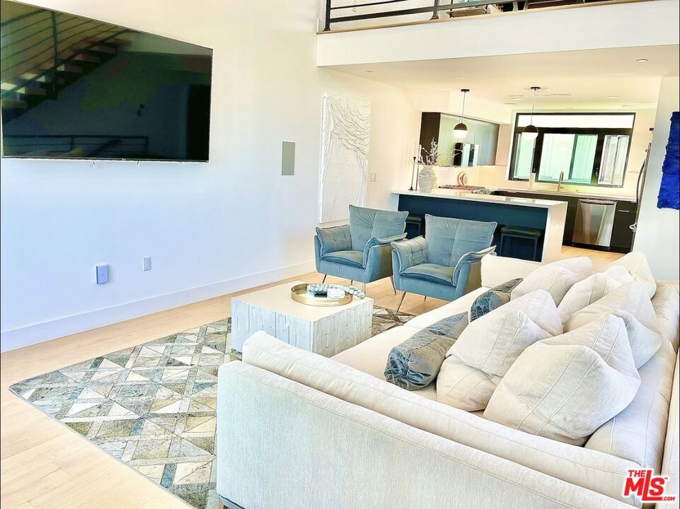 Photo of Listing #25580423