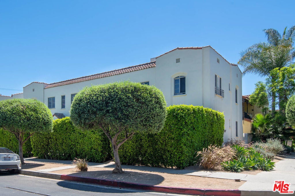 Photo of Listing #25580643