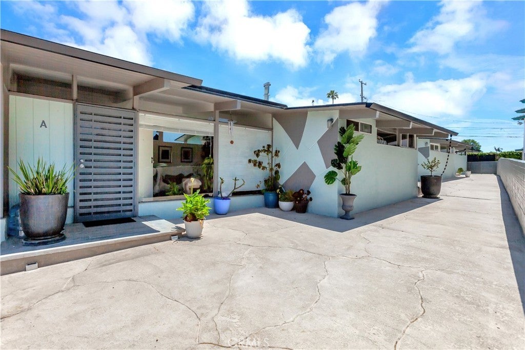 Photo of Listing #OC25187520