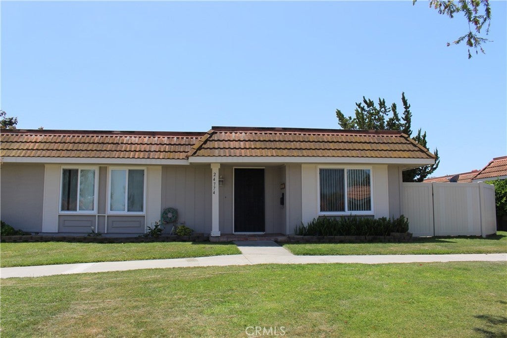 Photo of Listing #OC25187341