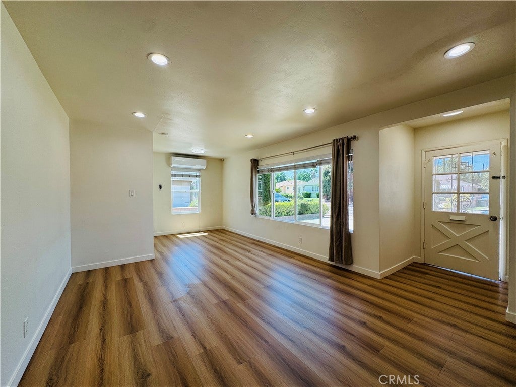 Photo of Listing #TR25186792