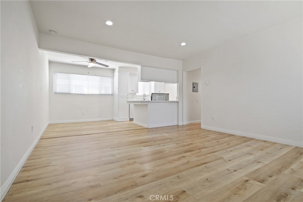 Photo of Listing #SB25188048