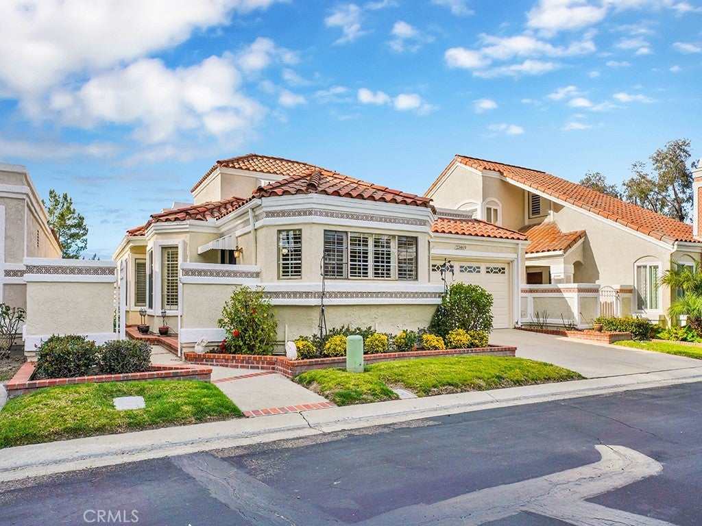 Photo of Listing #OC25187985