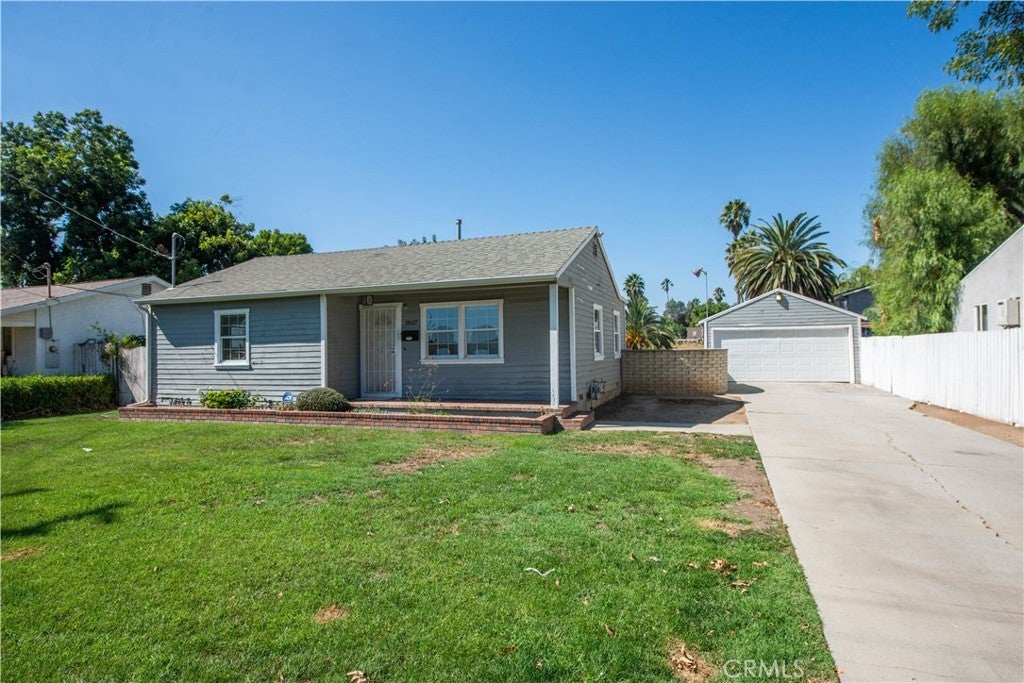 Photo of Listing #SR25184248