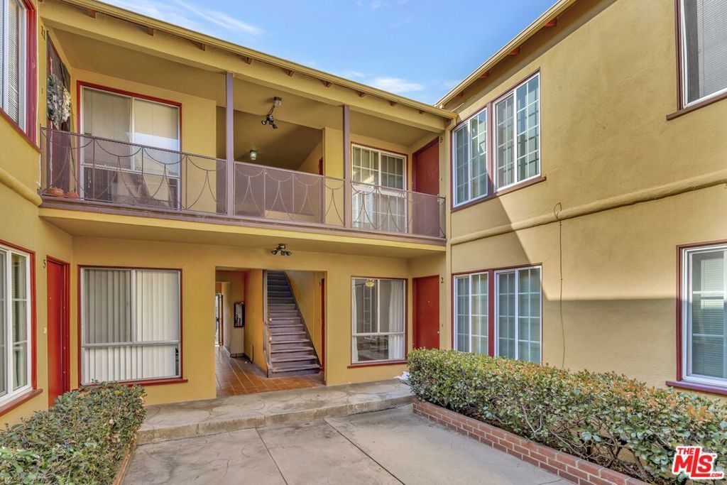 Photo of Listing #25581317