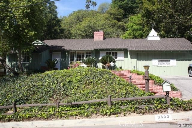 Photo of Listing #SR25187421