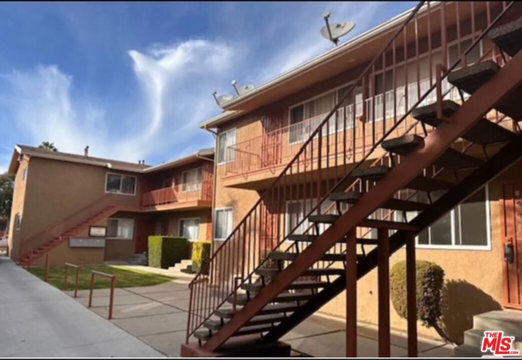 Photo of Listing #25581349