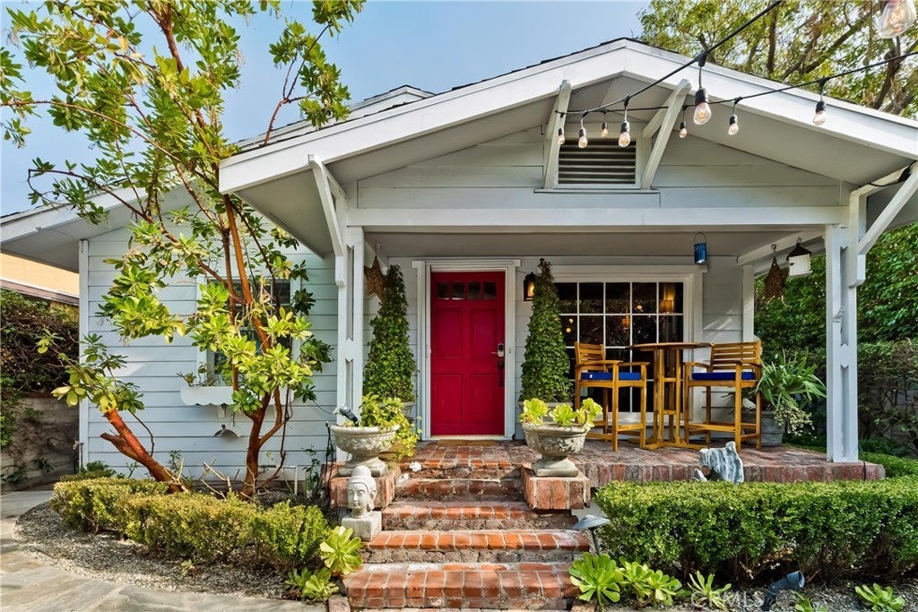 Photo of Listing #SB25189071