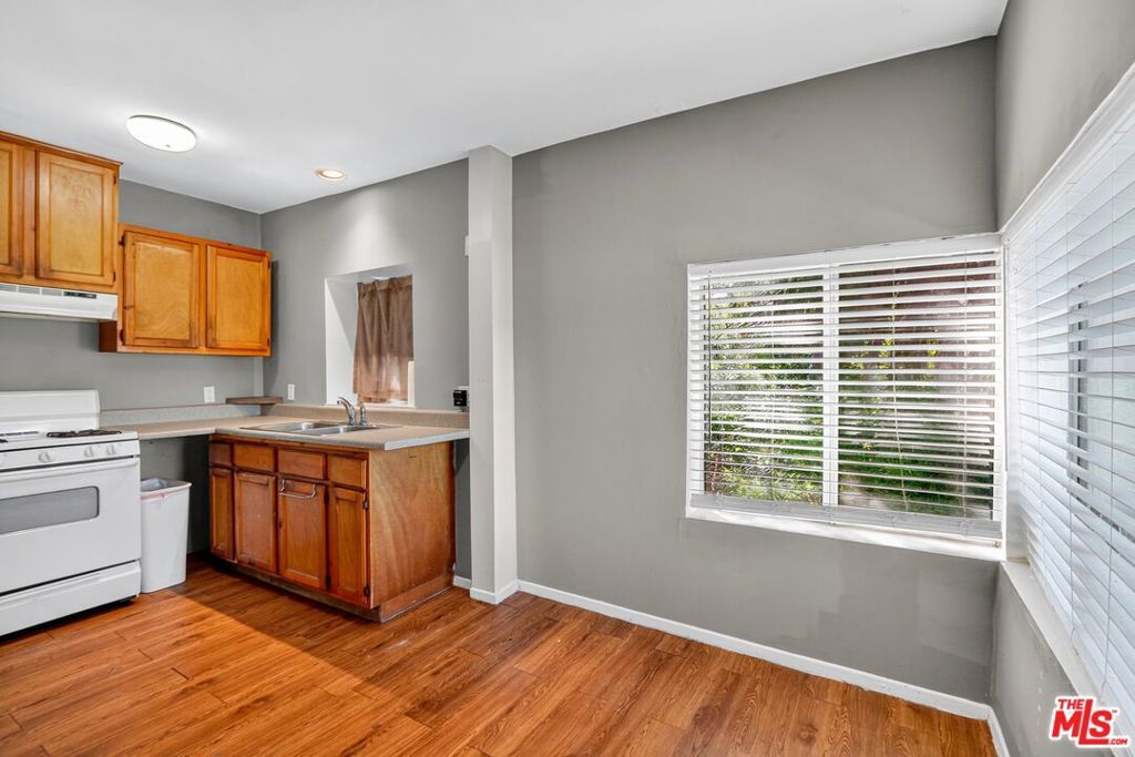 Photo of Listing #25581545