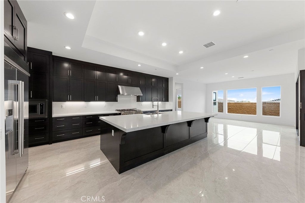 Photo of Listing #OC25187826