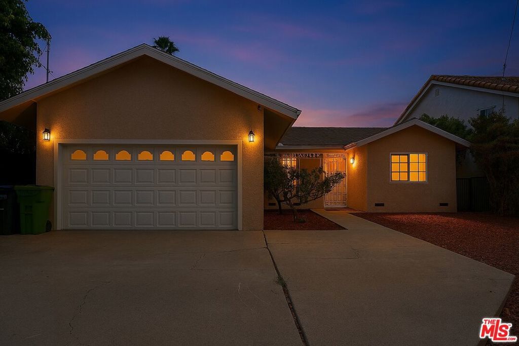 Photo of Listing #25581219