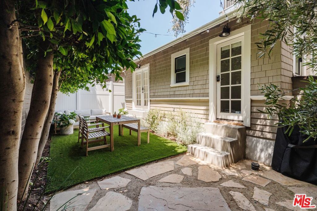 Photo of Listing #25581991