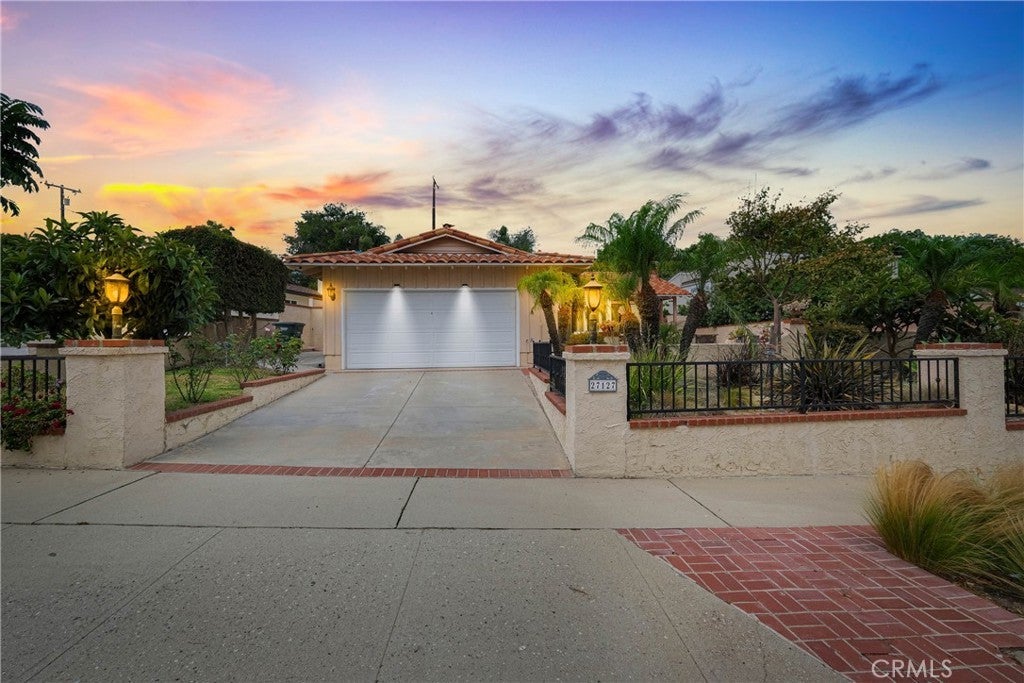 Photo of Listing #SB25190991