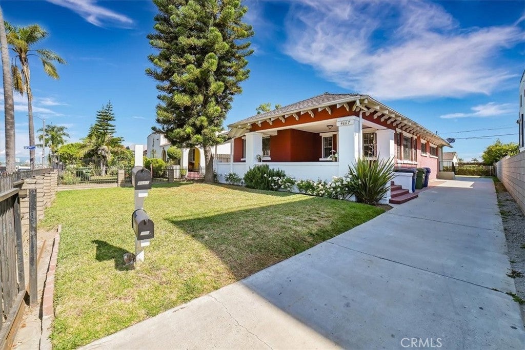 Photo of Listing #SR25191011