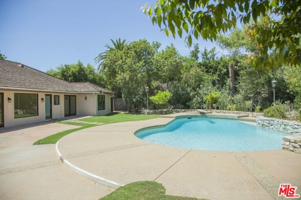 Photo of Listing #25582649