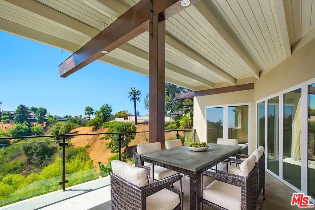 Photo of Listing #25582845