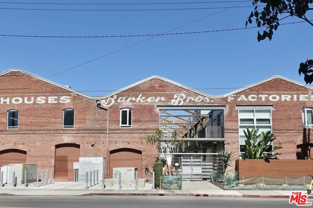 Photo of Listing #25582761