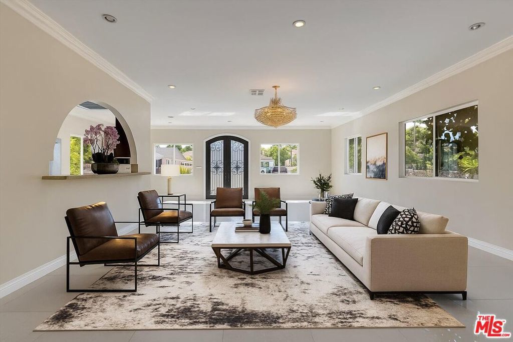 Photo of Listing #25582201