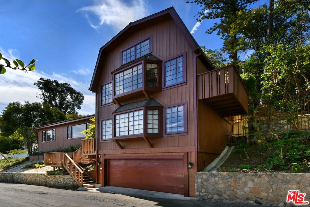 Photo of Listing #25581221