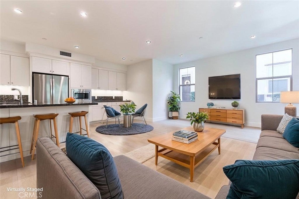 Photo of Listing #OC25190214