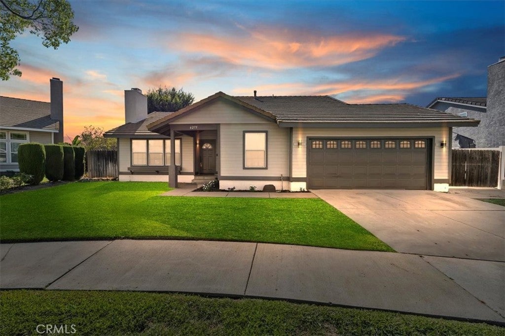 Photo of Listing #IV25189465