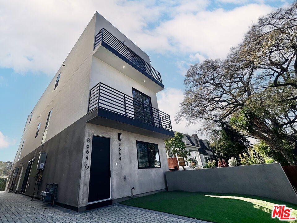 Photo of Listing #25583643