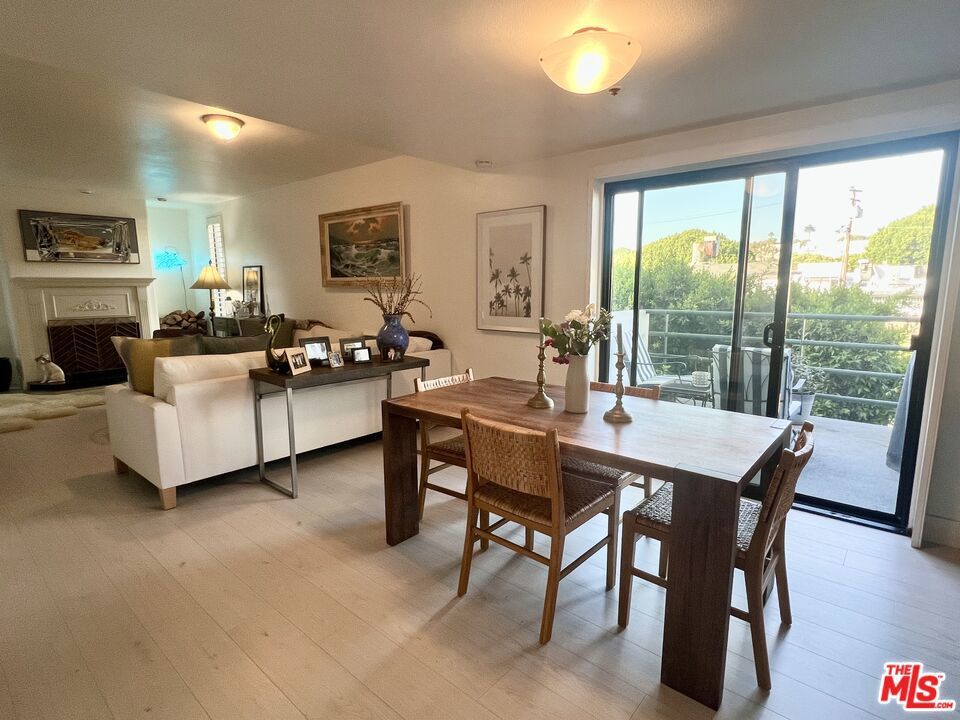 Photo of Listing #25583973