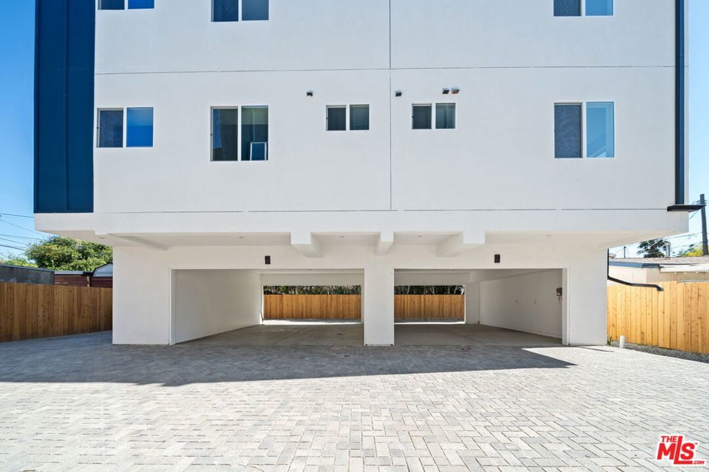 Photo of Listing #25584141