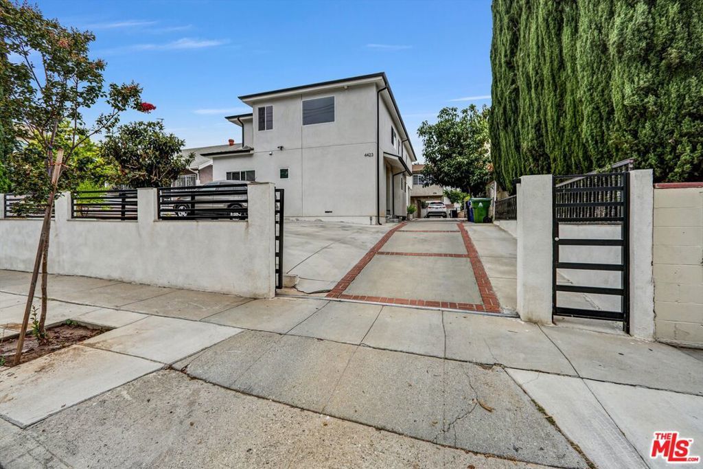 Photo of Listing #25584059