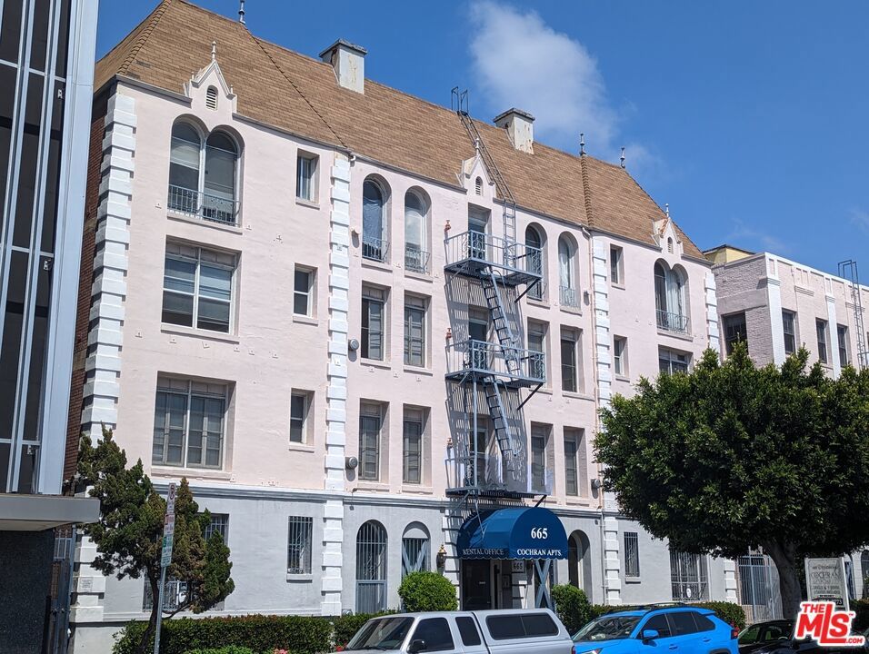 Photo of Listing #25584443