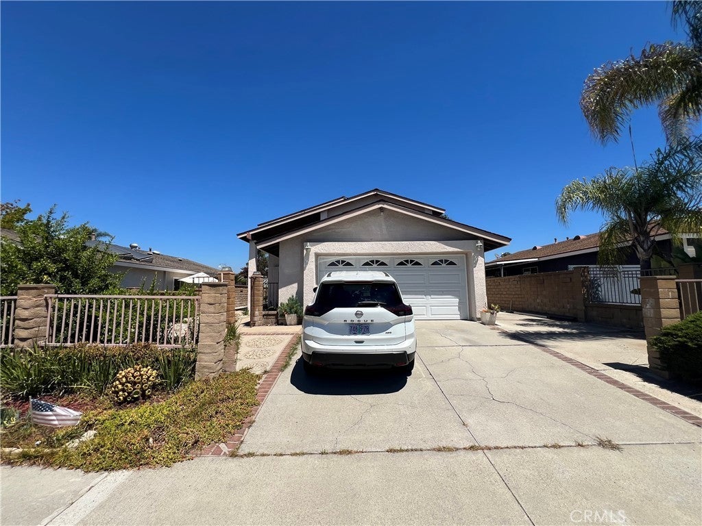 Photo of Listing #OC25194629