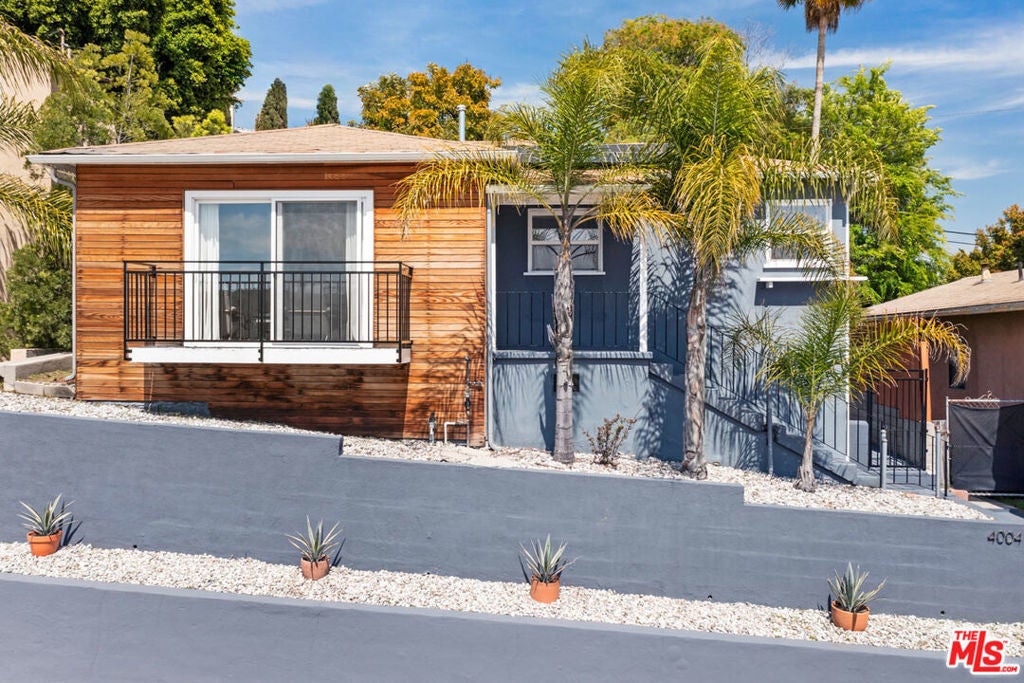 Photo of Listing #25583719