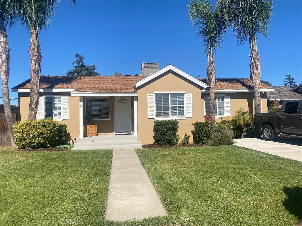 Photo of Listing #IV25195094