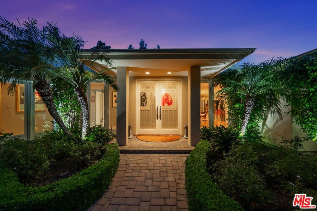 Photo of Listing #25584989