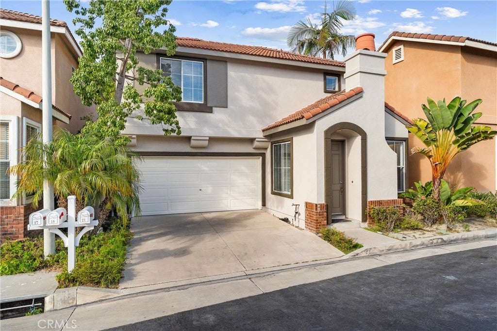 Photo of Listing #PW25194688