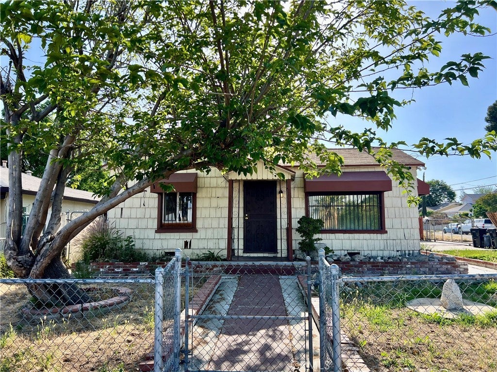 Photo of Listing #OC25195491