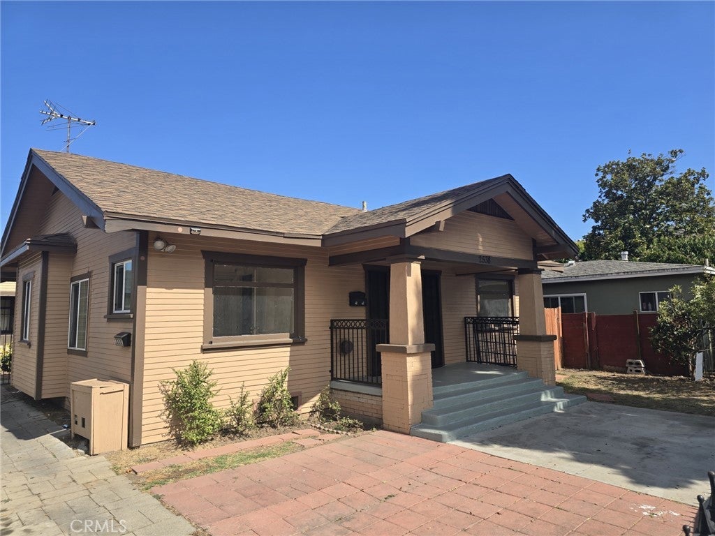 Photo of Listing #OC25195589