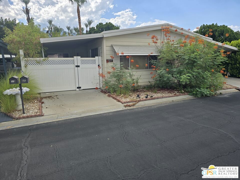 Photo of Listing #25584381PS