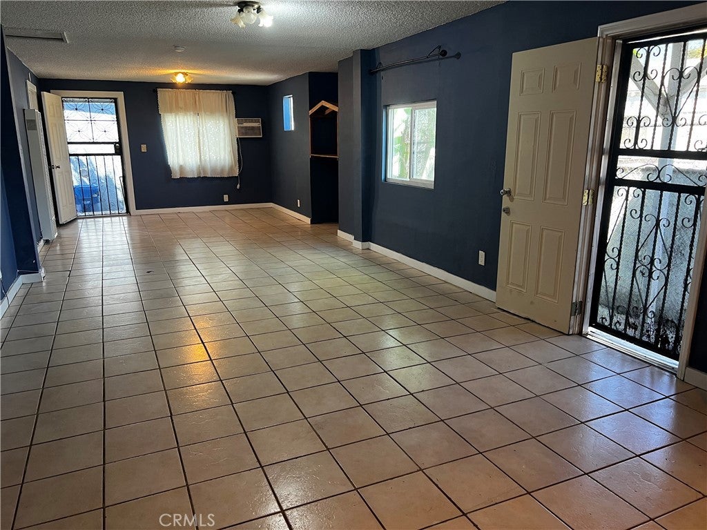 Photo of Listing #WS25196117