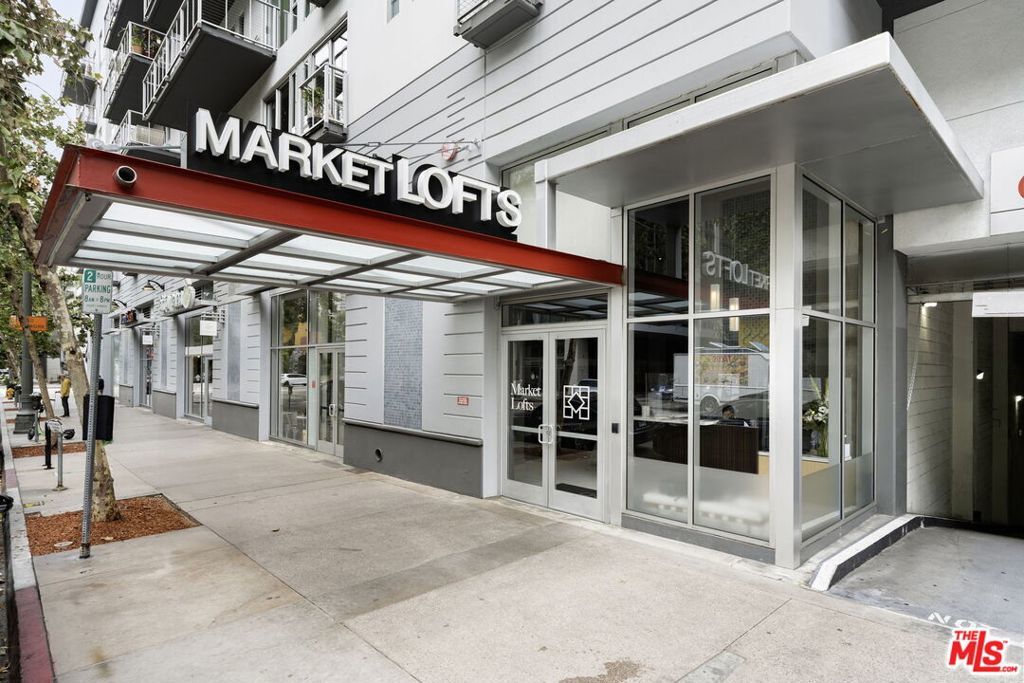 Photo of Listing #25585577