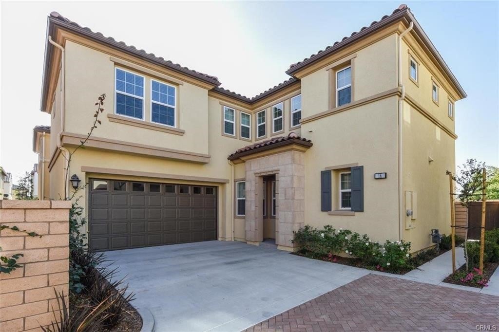 Photo of Listing #OC25196388